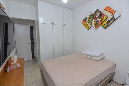 Apartamento à venda com 82m², 2 quartos e 1 vagaSuíte