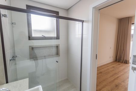 Apartamento para alugar com 190m², 3 quartos e 2 vagasBanheiro da Suíte 1