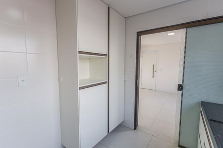 Apartamento para alugar com 190m², 3 quartos e 2 vagasCozinha