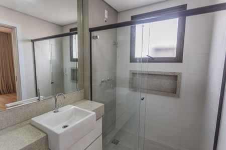 Apartamento para alugar com 190m², 3 quartos e 2 vagasBanheiro da Suíte 1