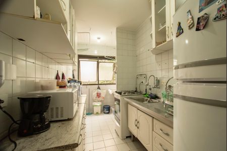 Apartamento à venda com 52m², 2 quartos e 1 vagaCozinha