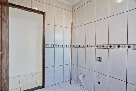 Casa para alugar com 250m², 2 quartos e 3 vagas Casa para alugar com 250m², 2 quartos e 3 vagasBanheiro 2