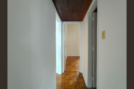 Apartamento à venda com 90m², 2 quartos e sem vagaCorredor