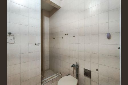 Apartamento à venda com 90m², 2 quartos e sem vagaBanheiro Corredor