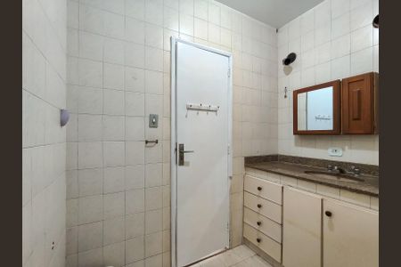Apartamento à venda com 90m², 2 quartos e sem vagaBanheiro Corredor