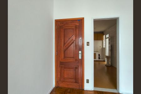 Apartamento à venda com 90m², 2 quartos e sem vagaEntrada