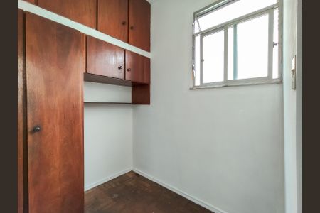 Apartamento à venda com 90m², 2 quartos e sem vagaQuarto de Serviço