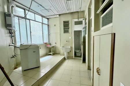 Apartamento à venda com 190m², 4 quartos e 1 vaga