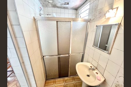 Casa à venda com 125m², 3 quartos e 1 vagaBanheiro