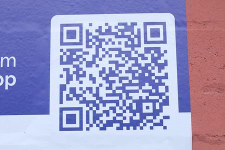 Apartamento para alugar com 43m², 2 quartos e 1 vagaPlaca instalada na fachada do condomínio - Código da placa: YIXW-1743