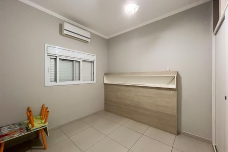 Casa de condomínio para alugar com 160m², 2 quartos e 4 vagas Casa de condomínio para alugar com 160m², 2 quartos e 4 vagasQuarto