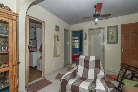 Sala de casa à venda com 3 quartos, 160m² em Costa E Silva, Porto Alegre