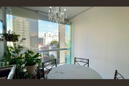 Apartamento para alugar com 56m², 2 quartos e 2 vagasVaranda