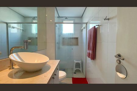 Apartamento para alugar com 56m², 2 quartos e 2 vagasBanheiro da Suíte