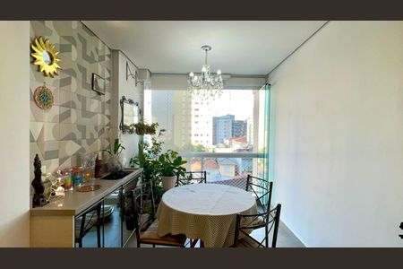 Apartamento para alugar com 56m², 2 quartos e 2 vagasVaranda