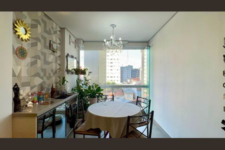 Apartamento para alugar com 56m², 2 quartos e 2 vagasVaranda