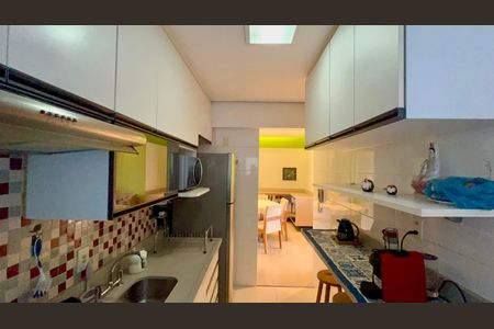 Apartamento para alugar com 56m², 2 quartos e 2 vagasCozinha