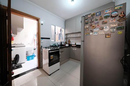 Casa de condomínio à venda com 72m², 2 quartos e 1 vagaCozinha e Área de Serviço