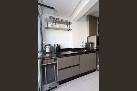 Apartamento à venda com 49m², 2 quartos e 1 vaga Apartamento à venda com 49m², 2 quartos e 1 vagaÁrea de Serviço
