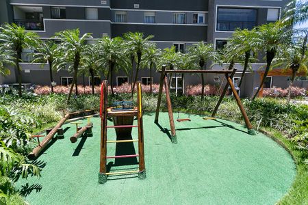 Apartamento à venda com 49m², 2 quartos e 1 vaga Apartamento à venda com 49m², 2 quartos e 1 vagaÁrea comum - Playground