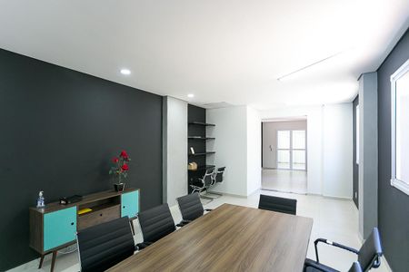 Apartamento à venda com 49m², 2 quartos e 1 vaga Apartamento à venda com 49m², 2 quartos e 1 vagasala de reunião area comum