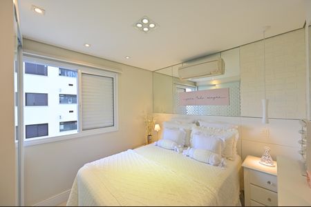 Apartamento à venda com 60m², 2 quartos e 1 vagaSuíte