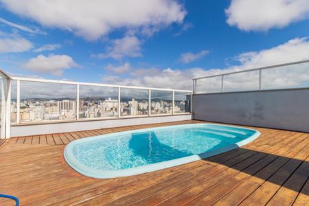 Apartamento à venda com 43m², 1 quarto e 1 vaga Apartamento à venda com 43m², 1 quarto e 1 vagaÁrea comum - Piscina