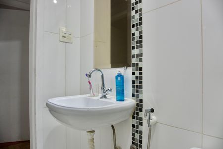 Apartamento à venda com 1483m², 3 quartos e 1 vaga Apartamento à venda com 1483m², 3 quartos e 1 vagaBanheiro 1