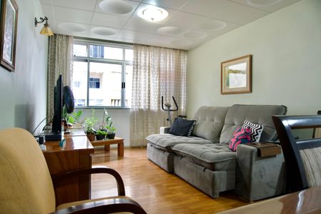 Apartamento à venda com 1483m², 3 quartos e 1 vaga Apartamento à venda com 1483m², 3 quartos e 1 vagaSala