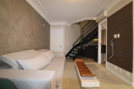 Apartamento para alugar com 104m², 1 quarto e 2 vagasSala