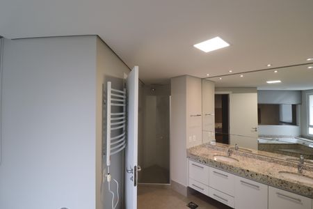 Apartamento para alugar com 104m², 1 quarto e 2 vagasBanheiro Quarto 1 suíte