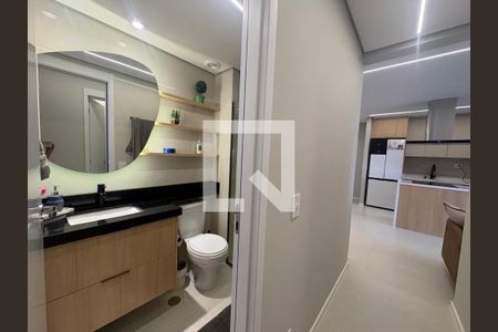 Apartamento à venda com 75m², 2 quartos e 1 vaga Apartamento à venda com 75m², 2 quartos e 1 vagaBanheiro