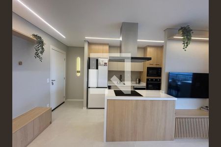Apartamento à venda com 75m², 2 quartos e 1 vaga Apartamento à venda com 75m², 2 quartos e 1 vagaCozinha