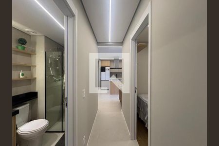 Apartamento à venda com 75m², 2 quartos e 1 vaga Apartamento à venda com 75m², 2 quartos e 1 vagaCorredor