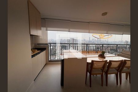 Apartamento à venda com 75m², 2 quartos e 1 vaga Apartamento à venda com 75m², 2 quartos e 1 vagaVaranda