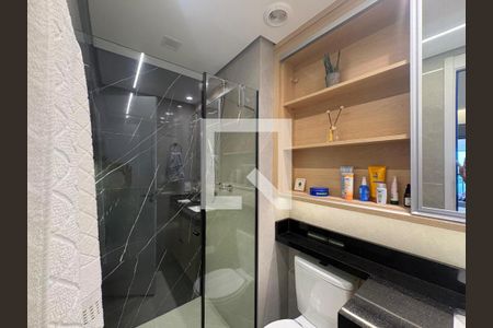 Apartamento à venda com 75m², 2 quartos e 1 vaga Apartamento à venda com 75m², 2 quartos e 1 vagaBanheiro