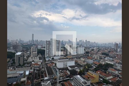Apartamento à venda com 75m², 2 quartos e 1 vaga Apartamento à venda com 75m², 2 quartos e 1 vagaVista da varanda