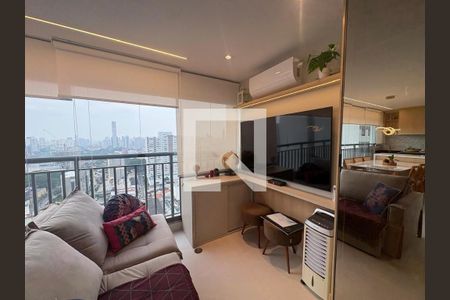 Apartamento à venda com 75m², 2 quartos e 1 vaga Apartamento à venda com 75m², 2 quartos e 1 vagaSala