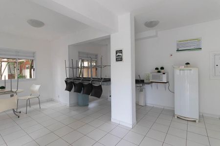 Apartamento para alugar com 50m², 2 quartos e 1 vagaÁrea comum - Salão de festas