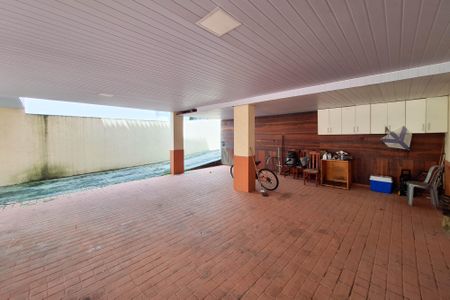 Casa para alugar com 291m², 4 quartos e 4 vagasGaragem