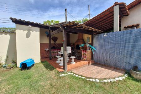 Casa para alugar com 291m², 4 quartos e 4 vagasQuintal