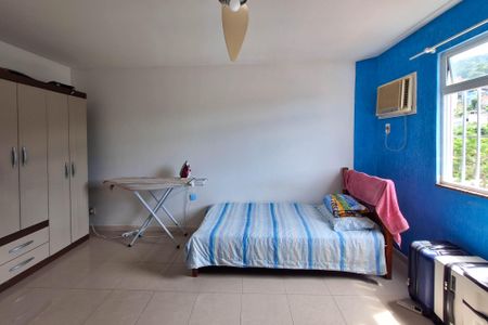 Casa para alugar com 291m², 4 quartos e 4 vagasQuarto 2