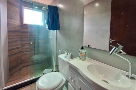 Casa para alugar com 291m², 4 quartos e 4 vagasBanheiro 1