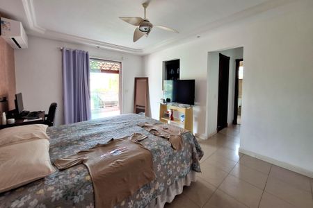 Casa para alugar com 291m², 4 quartos e 4 vagasSuíte 1