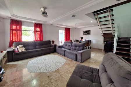 Sala de casa à venda com 4 quartos, 291m² em Itaipu, Niterói