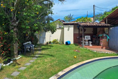 Casa para alugar com 291m², 4 quartos e 4 vagasQuintal