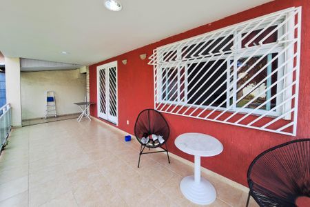 Casa para alugar com 291m², 4 quartos e 4 vagasQuintal