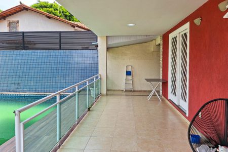 Casa para alugar com 291m², 4 quartos e 4 vagasQuintal