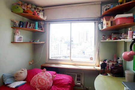 Apartamento à venda com 57m², 2 quartos e 1 vagaQuarto 2