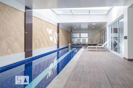 Apartamento para alugar com 38m², 1 quarto e 1 vaga Apartamento para alugar com 38m², 1 quarto e 1 vagaÁrea comum - Piscina